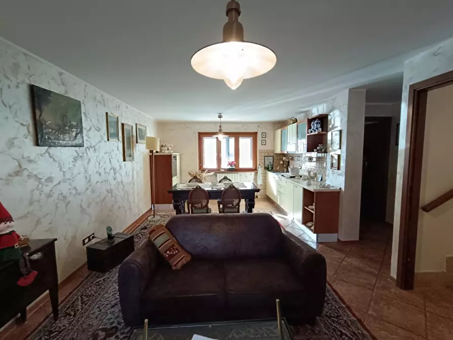 Immagine 31 di Villetta a schiera in vendita  in via Enrico de Nicola, 26 a Rieti