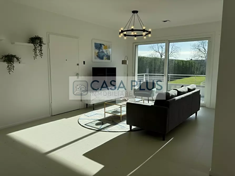 Immagine 2 di Appartamento in vendita  a Rossano Veneto