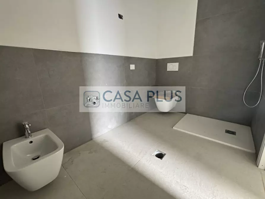 Immagine 5 di Appartamento in vendita  a Rossano Veneto