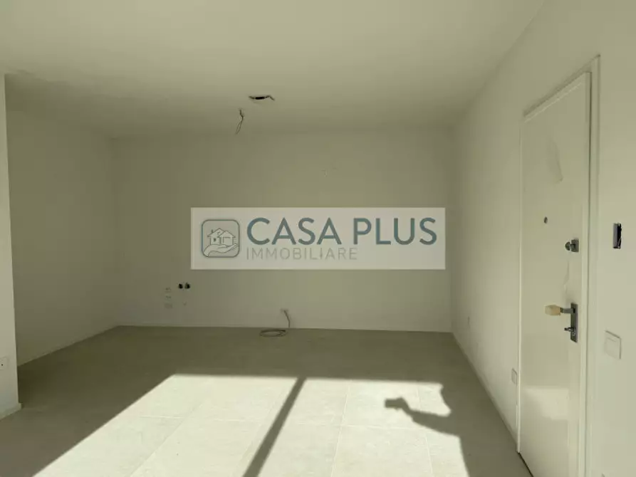 Immagine 1 di Appartamento in vendita  a Rossano Veneto