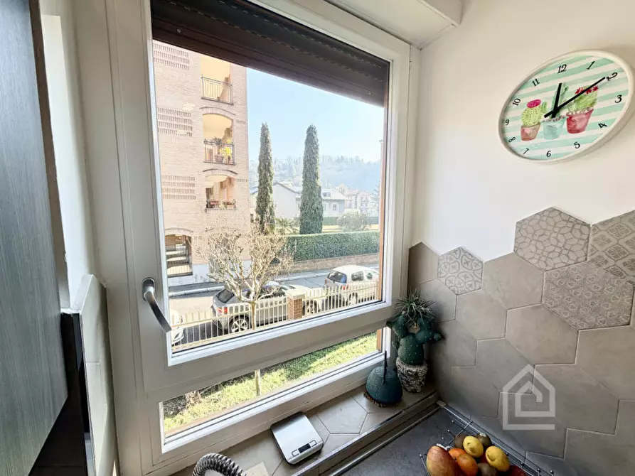 Immagine 9 di Appartamento in vendita  in Via Metastasio 25 a Torino