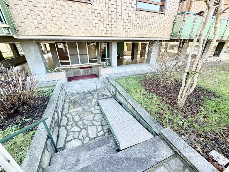 Immagine 33 di Appartamento in vendita  in Via Metastasio 25 a Torino