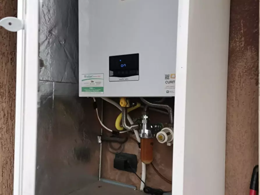 Immagine 10 di Attico in vendita  in Via Gabriele D'Annunzio, 15 a Rho