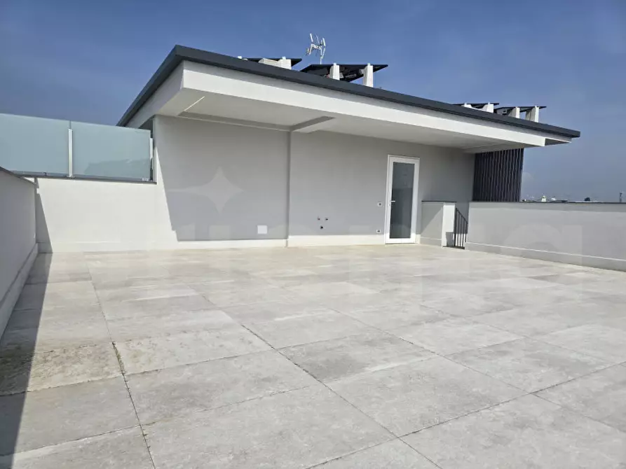 Immagine 2 di Appartamento in vendita  in Via Risorgimento a Montichiari