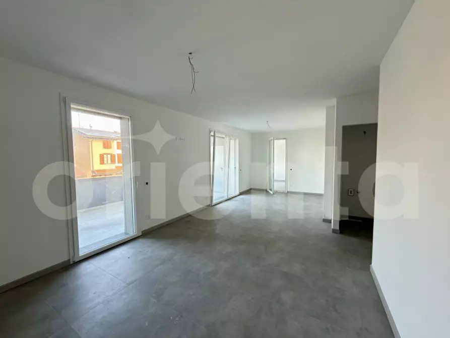 Immagine 2 di Appartamento in vendita  in Via Risorgimento a Montichiari
