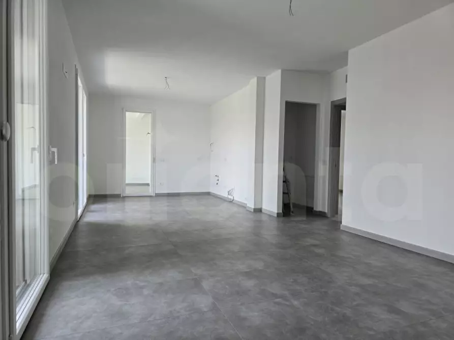 Immagine 4 di Appartamento in vendita  in Via Risorgimento a Montichiari