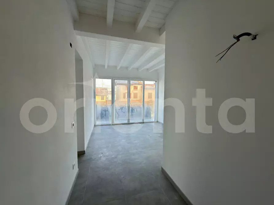 Immagine 9 di Appartamento in vendita  in Via Risorgimento a Montichiari