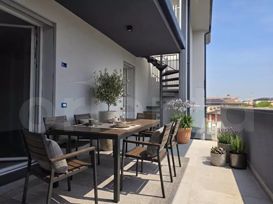 Immagine 10 di Appartamento in vendita  in Via Risorgimento a Montichiari