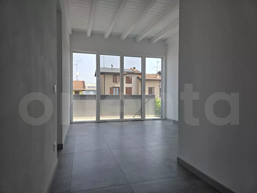Immagine 9 di Appartamento in vendita  in Via Risorgimento a Montichiari