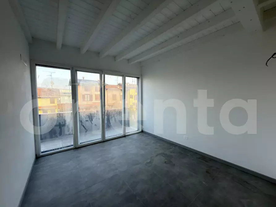 Immagine 10 di Appartamento in vendita  in Via Risorgimento a Montichiari