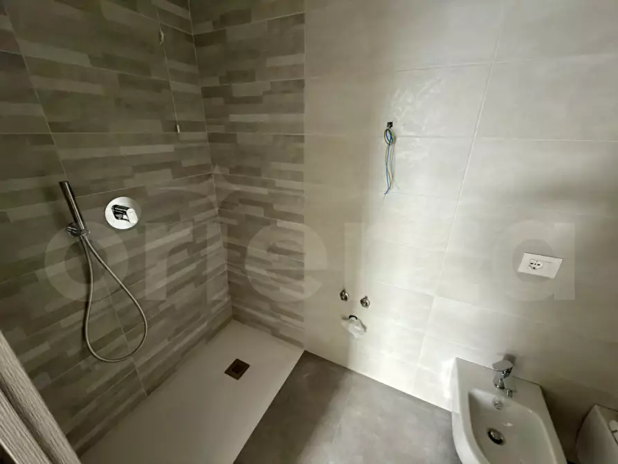 Immagine 14 di Appartamento in vendita  in Via Risorgimento a Montichiari