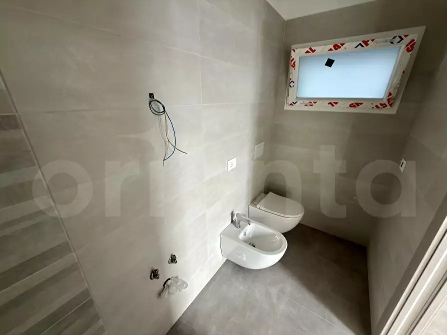 Immagine 15 di Appartamento in vendita  in Via Risorgimento a Montichiari