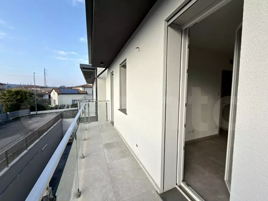Immagine 16 di Appartamento in vendita  in Via Risorgimento a Montichiari