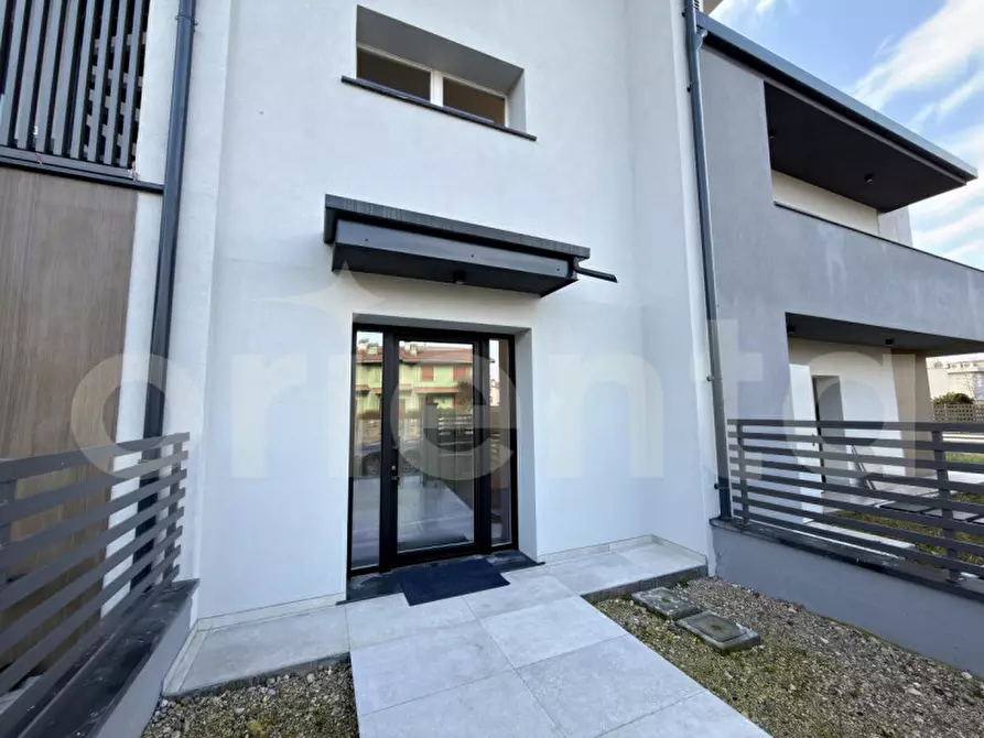 Immagine 24 di Appartamento in vendita  in Via Risorgimento a Montichiari