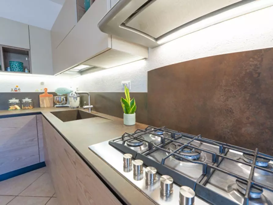 Immagine 8 di Villetta a schiera in vendita  in Via Sofocle a Castro