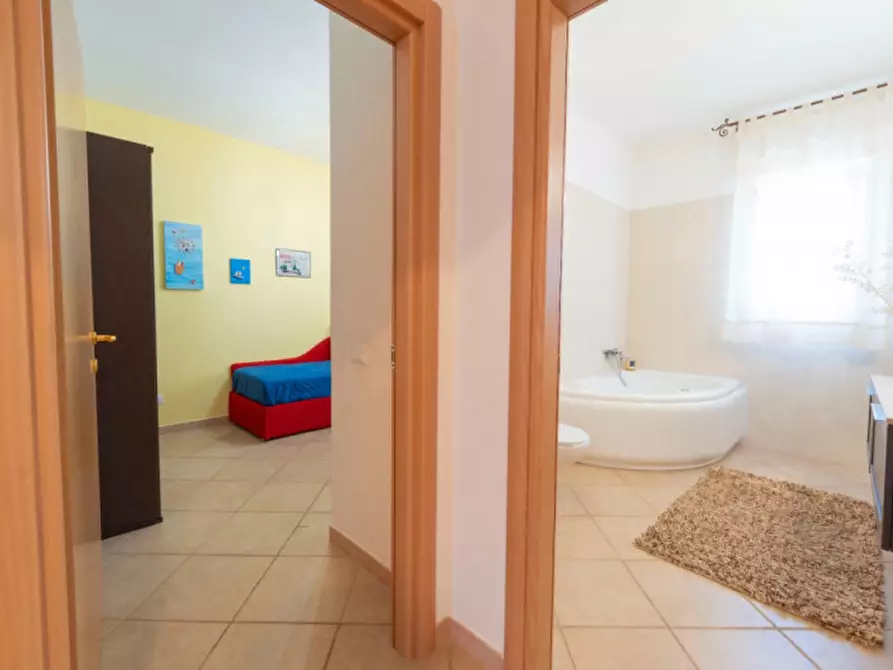 Immagine 21 di Villetta a schiera in vendita  in Via Sofocle a Castro