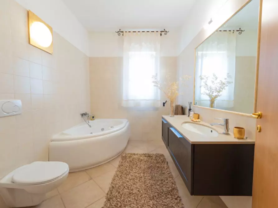 Immagine 26 di Villetta a schiera in vendita  in Via Sofocle a Castro