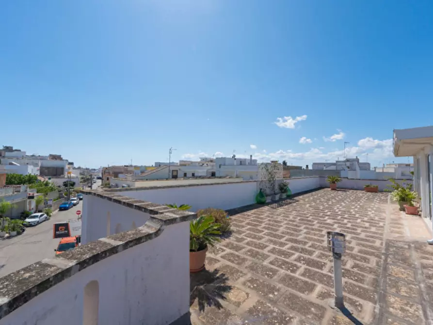 Immagine 32 di Villetta a schiera in vendita  in Via Sofocle a Castro