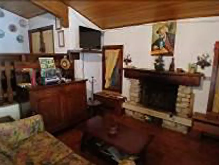 Immagine 10 di Casa indipendente in vendita  in Via Generale Graziani 1 a Ferrara Di Monte Baldo