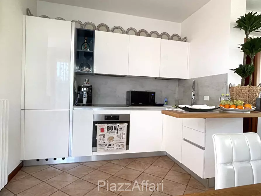 Immagine 3 di Casa bifamiliare in vendita  in Via Tessari a Piove Di Sacco