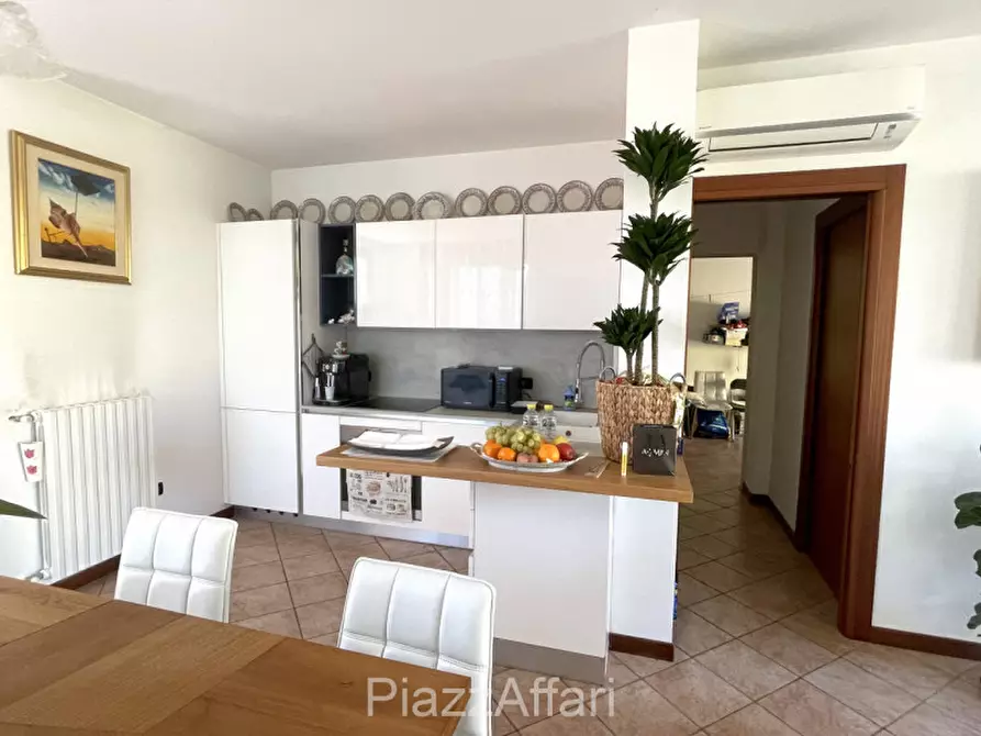 Immagine 5 di Casa bifamiliare in vendita  in Via Tessari a Piove Di Sacco