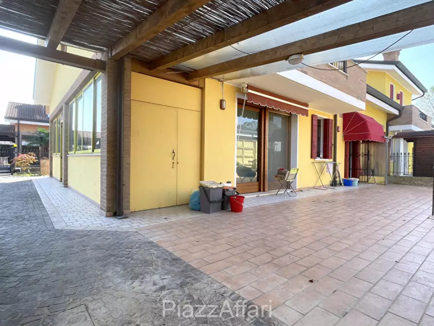 Immagine 34 di Casa bifamiliare in vendita  in Via Tessari a Piove Di Sacco