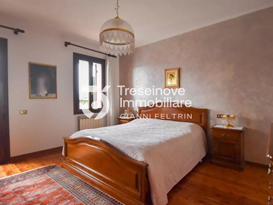 Immagine 19 di Casa trifamiliare in vendita  in Via Castello a Trevignano