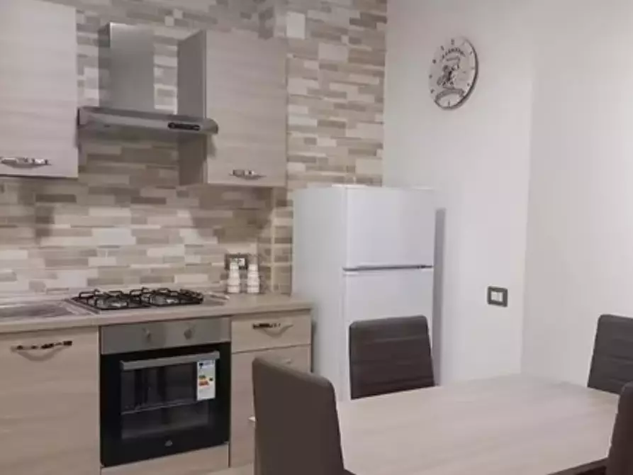 Immagine 1 di Appartamento in affitto  in via francesco saverio correra 233 a Napoli