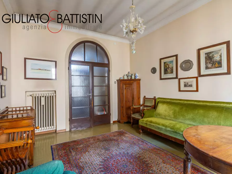 Immagine 3 di Appartamento in vendita  in VIA IV NOVEMBRE a Vicenza