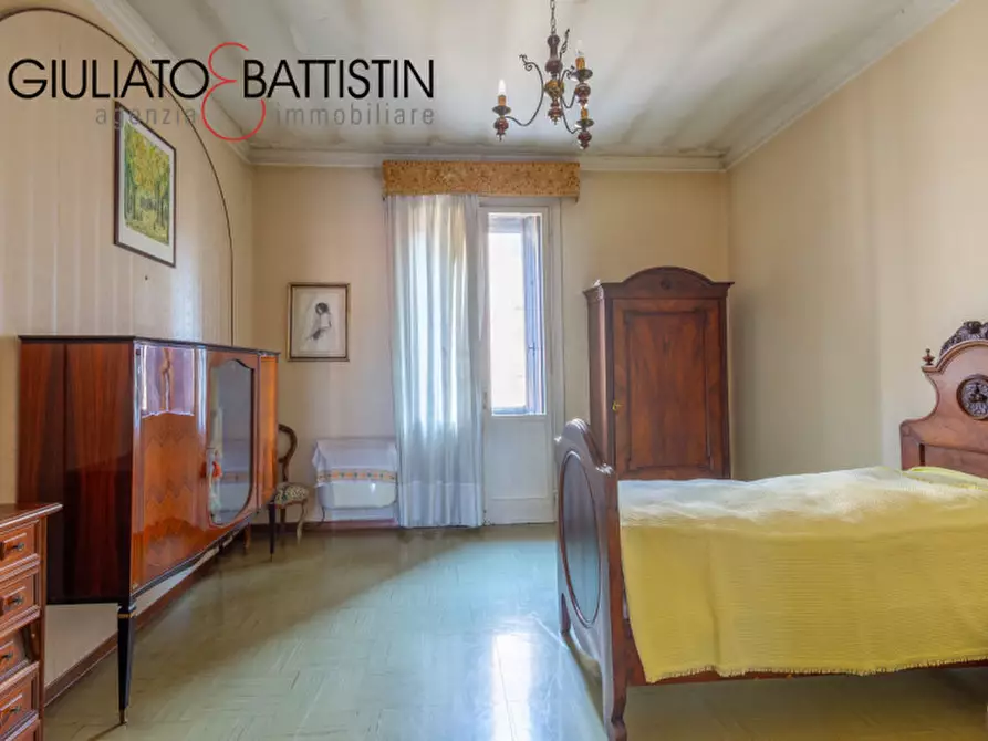 Immagine 4 di Appartamento in vendita  in VIA IV NOVEMBRE a Vicenza