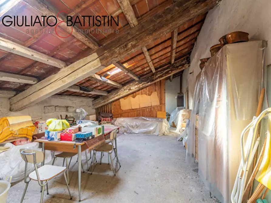 Immagine 11 di Appartamento in vendita  in VIA IV NOVEMBRE a Vicenza