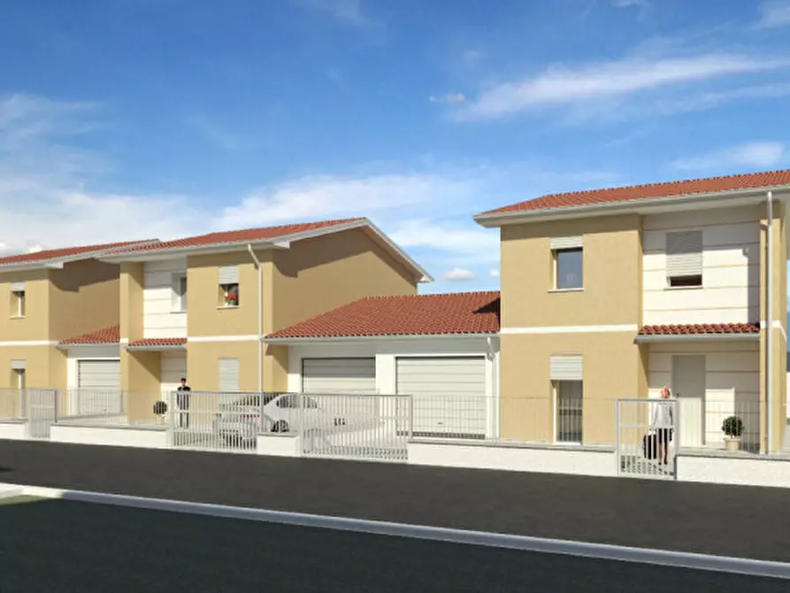 Immagine 1 di Villa in vendita  in Via Rotonda a Lonigo