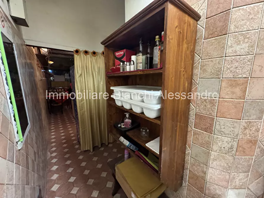 Immagine 4 di Attività commerciale in vendita  in Via Roma 46 a Bagno A Ripoli
