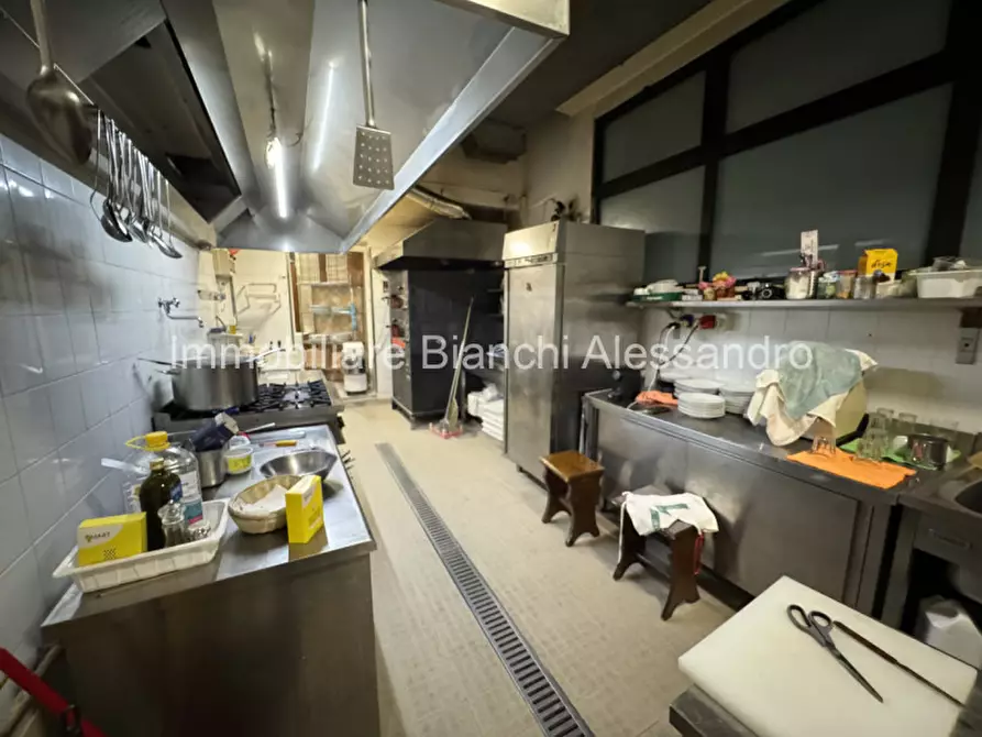 Immagine 5 di Attività commerciale in vendita  in Via Roma 46 a Bagno A Ripoli