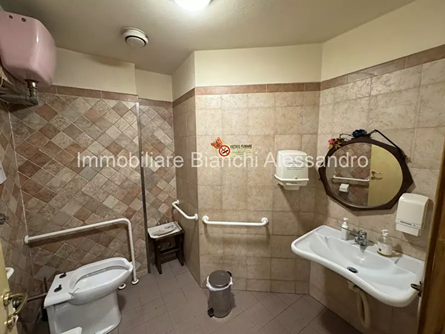 Immagine 7 di Attività commerciale in vendita  in Via Roma 46 a Bagno A Ripoli