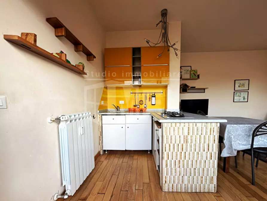 Immagine 9 di Appartamento in vendita  in via della coroncina 22 a Livorno