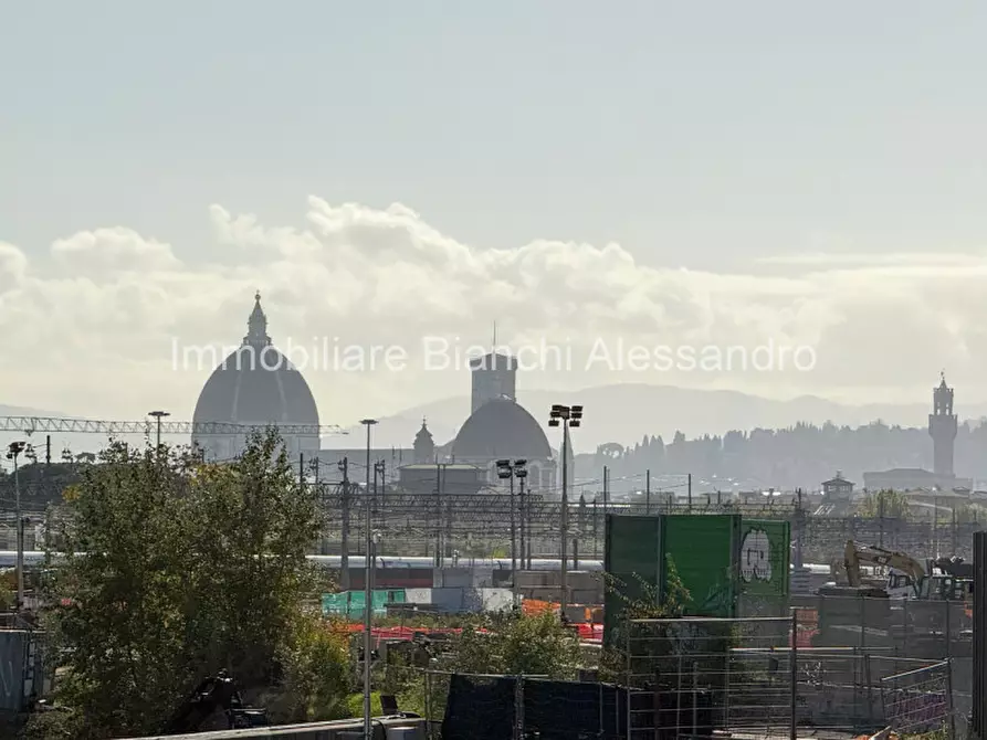 Immagine 5 di Appartamento in vendita  in Via Onofrio Zeffirini a Firenze