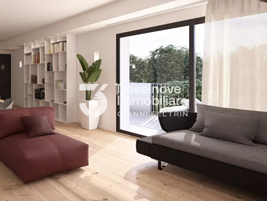 Immagine 11 di Appartamento in vendita  in Via Canova a Trevignano