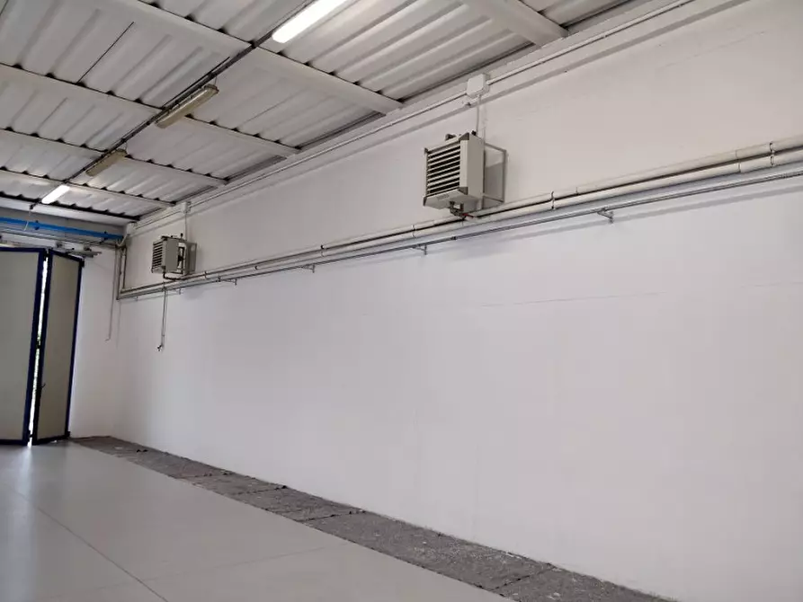 Immagine 4 di Capannone industriale in affitto  in Romano D'ezzelino a Romano D'ezzelino