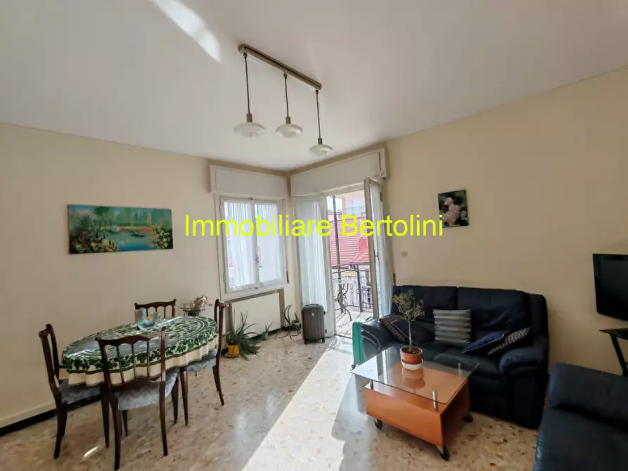 Immagine 3 di Appartamento in vendita  in Via Assisi a Bordighera