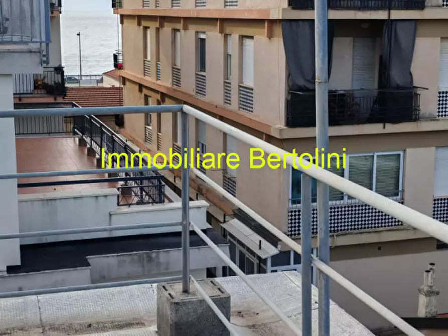 Immagine 14 di Appartamento in vendita  in Via Assisi a Bordighera