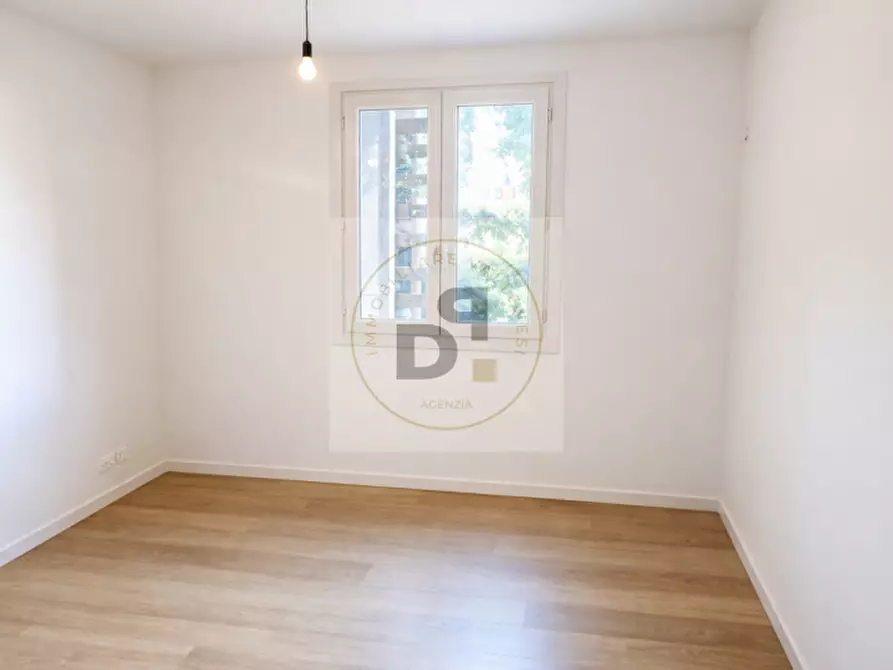 Immagine 4 di Appartamento in vendita  in Via Castellana a Soiano Del Lago