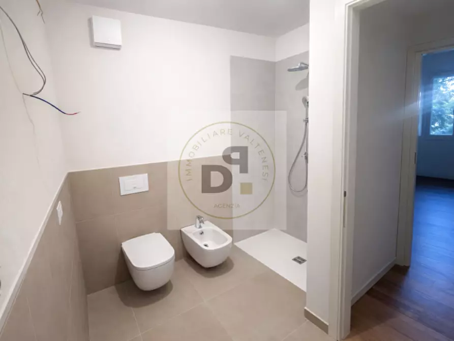 Immagine 7 di Appartamento in vendita  in Via Castellana a Soiano Del Lago