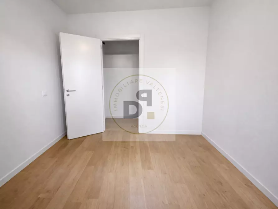 Immagine 15 di Appartamento in vendita  in Via Castellana a Soiano Del Lago