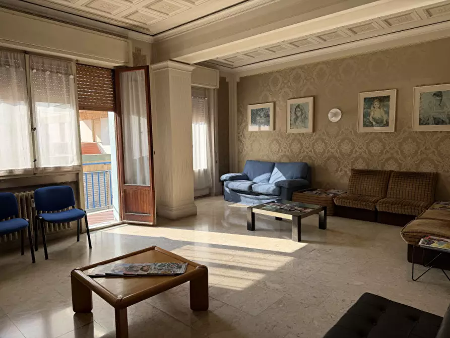 Immagine 4 di Ufficio in vendita  in Via Carlo Maratta a Ancona