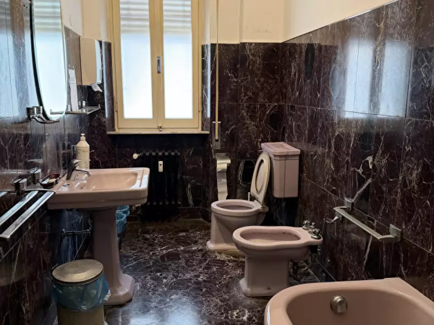 Immagine 18 di Ufficio in vendita  in Via Carlo Maratta a Ancona