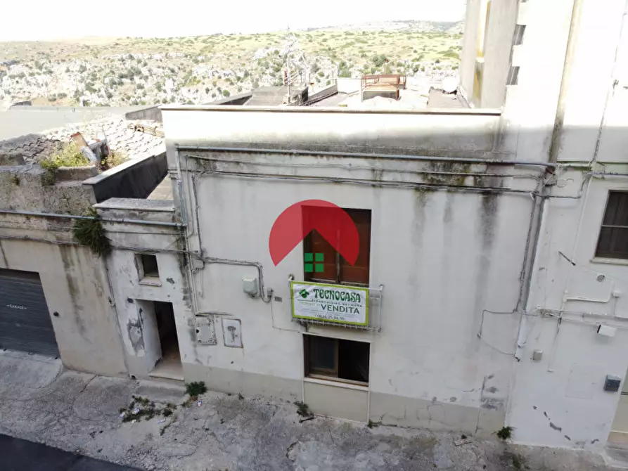 Immagine 26 di Appartamento in vendita  a Matera