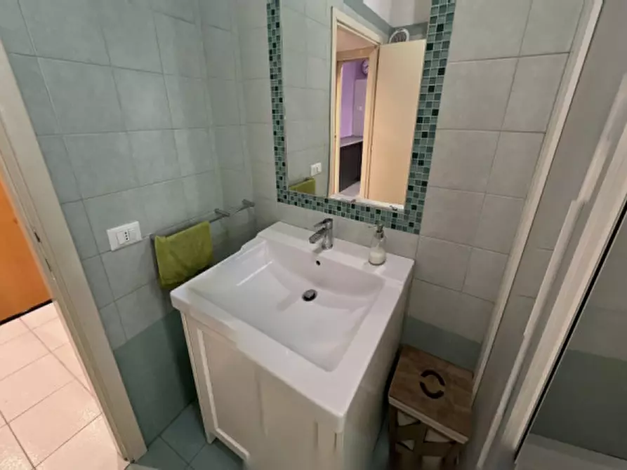 Immagine 23 di Appartamento in affitto  in Via Baldassarre Orero, 54 a Roma