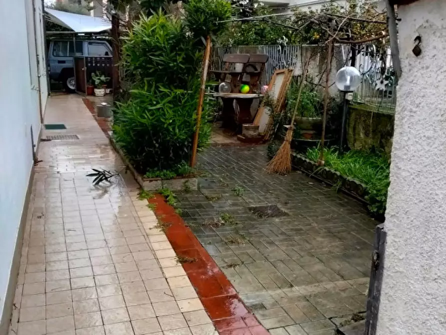 Immagine 1 di Appartamento in vendita  in VIA D'AGNESE a Montesilvano