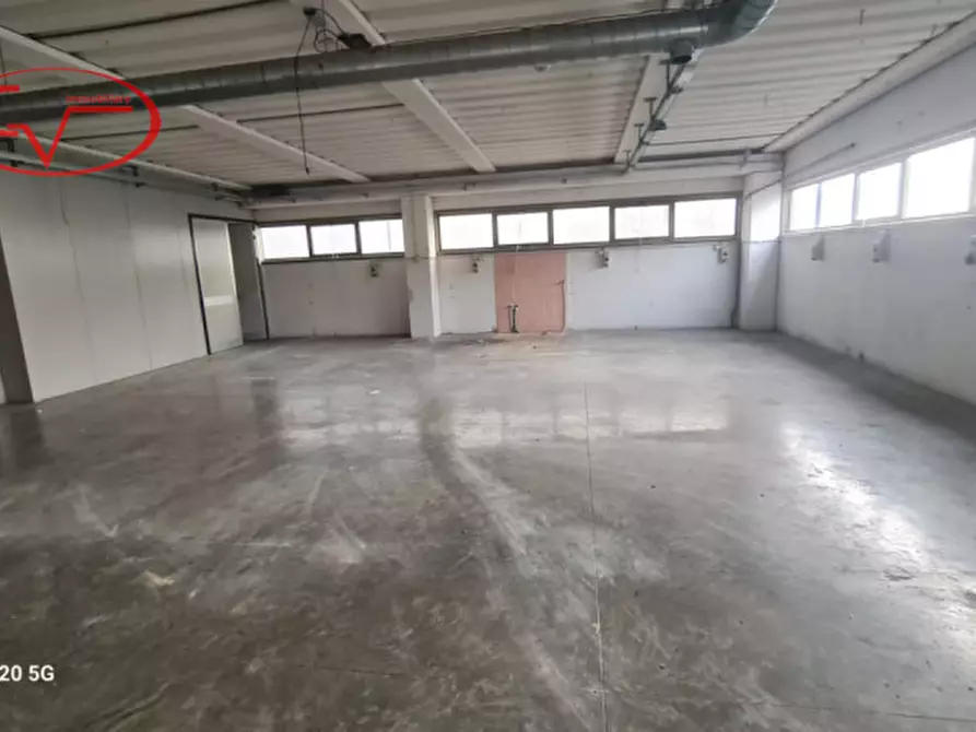 Immagine 9 di Laboratorio in affitto  in botriolo a Castelfranco Piandiscò